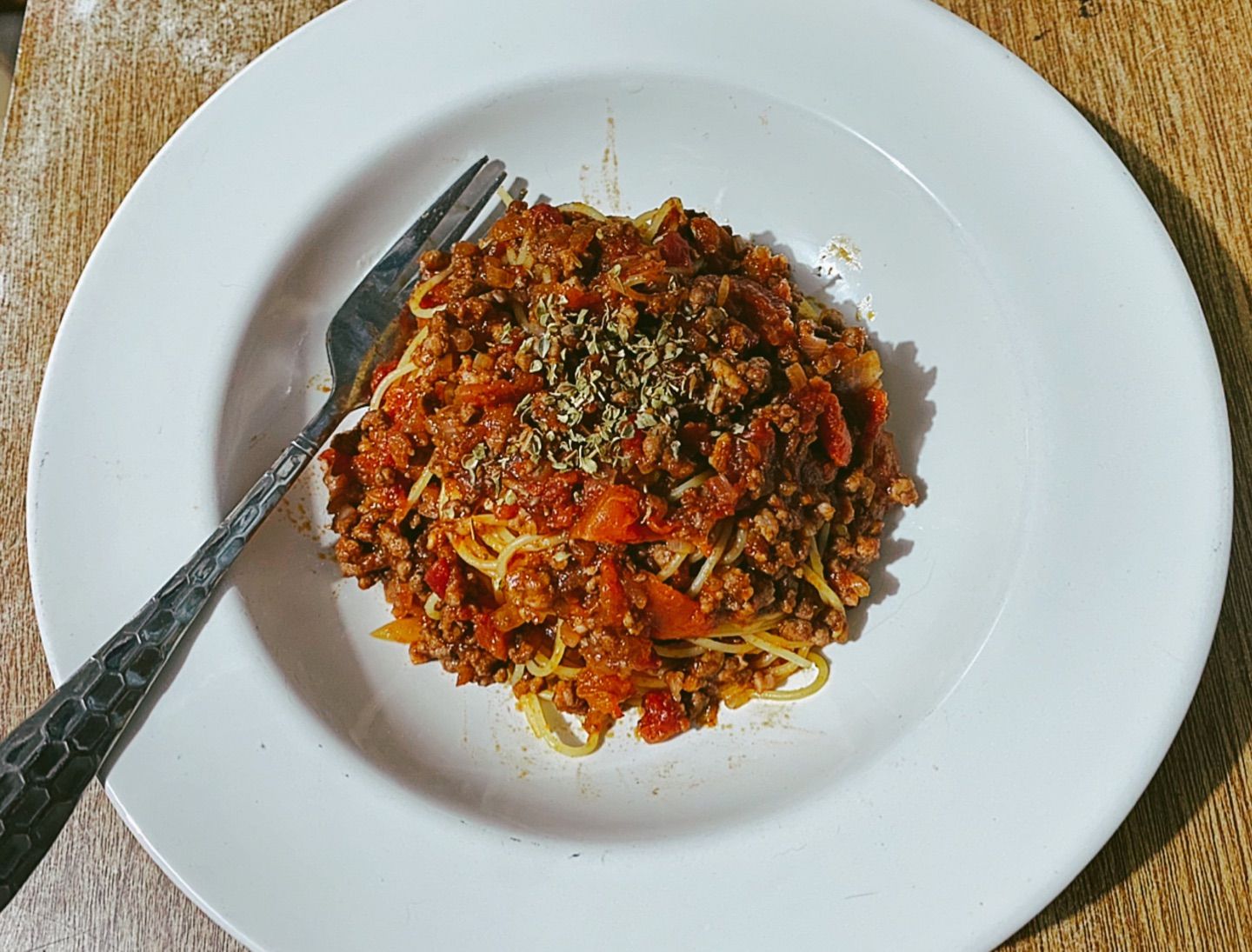 Gm Everyone ☀️
Today I made Spaghetti Bolognese

It's my own formula. I follow every Italian recipe,…