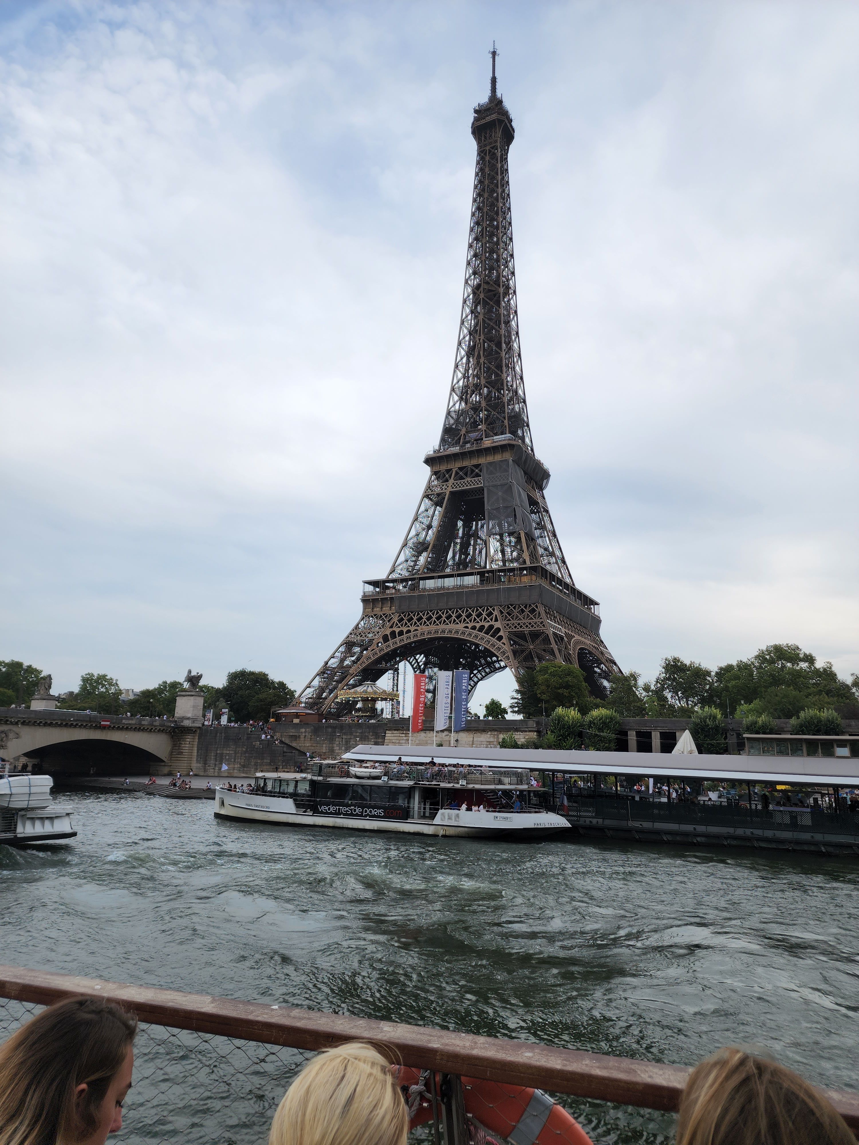 ...Paris through my eyes

#travel #premium #cruise #paris