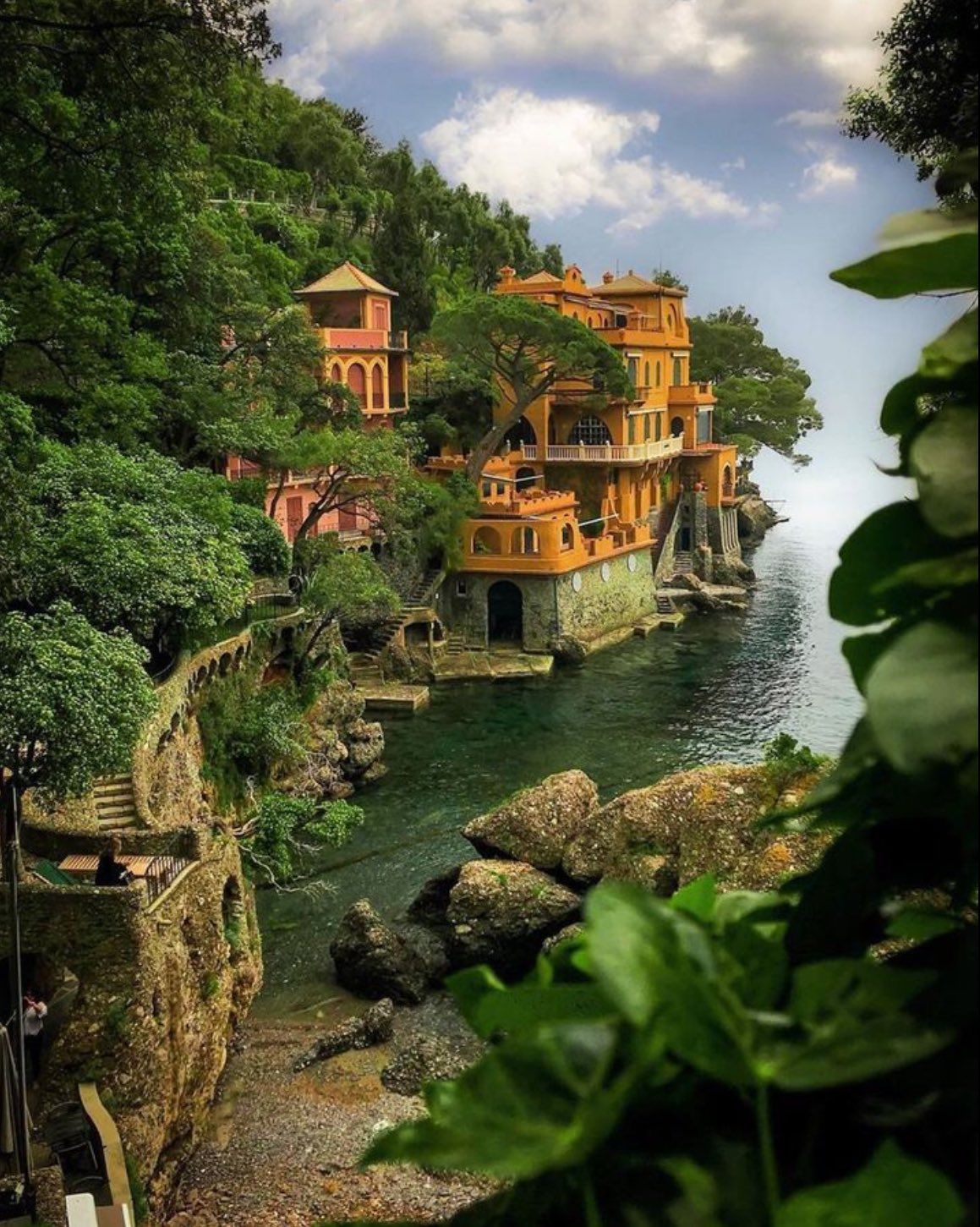 Livin’ la Dolce Vita… Portofino, Italy 🇮🇹 ©️sennarelax.