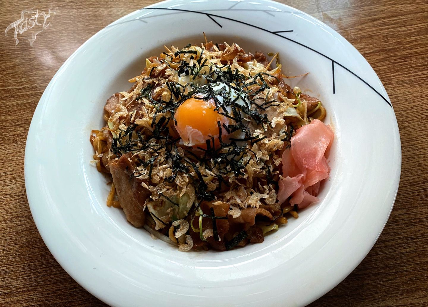 Hi everyone, Today I made japanese stir-fried noodles with pork & onsen egg. (Yakisoba)
I use dried …