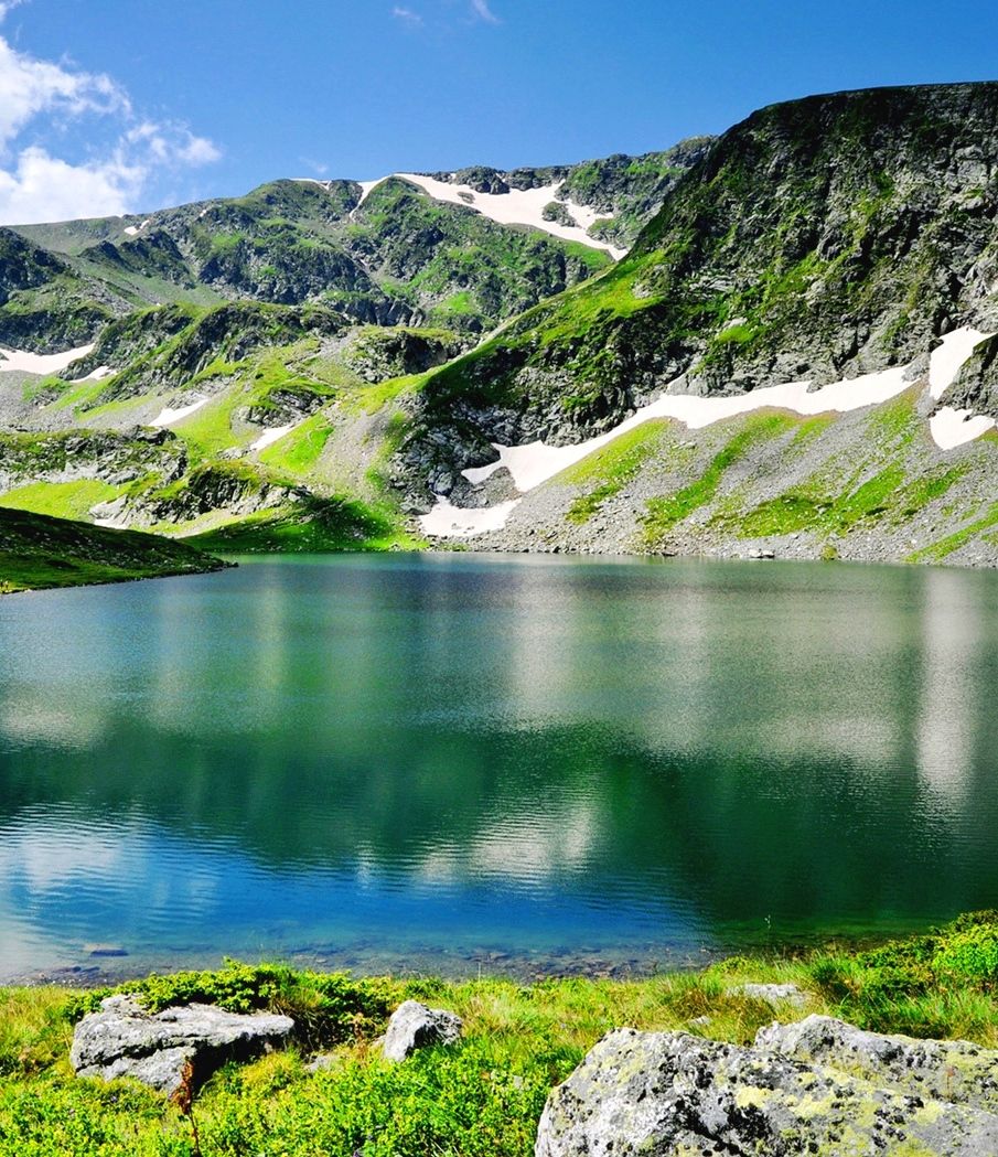 Seven Rila Lakes at the foot of Rila Mountain in Bulgaria 🇧🇬