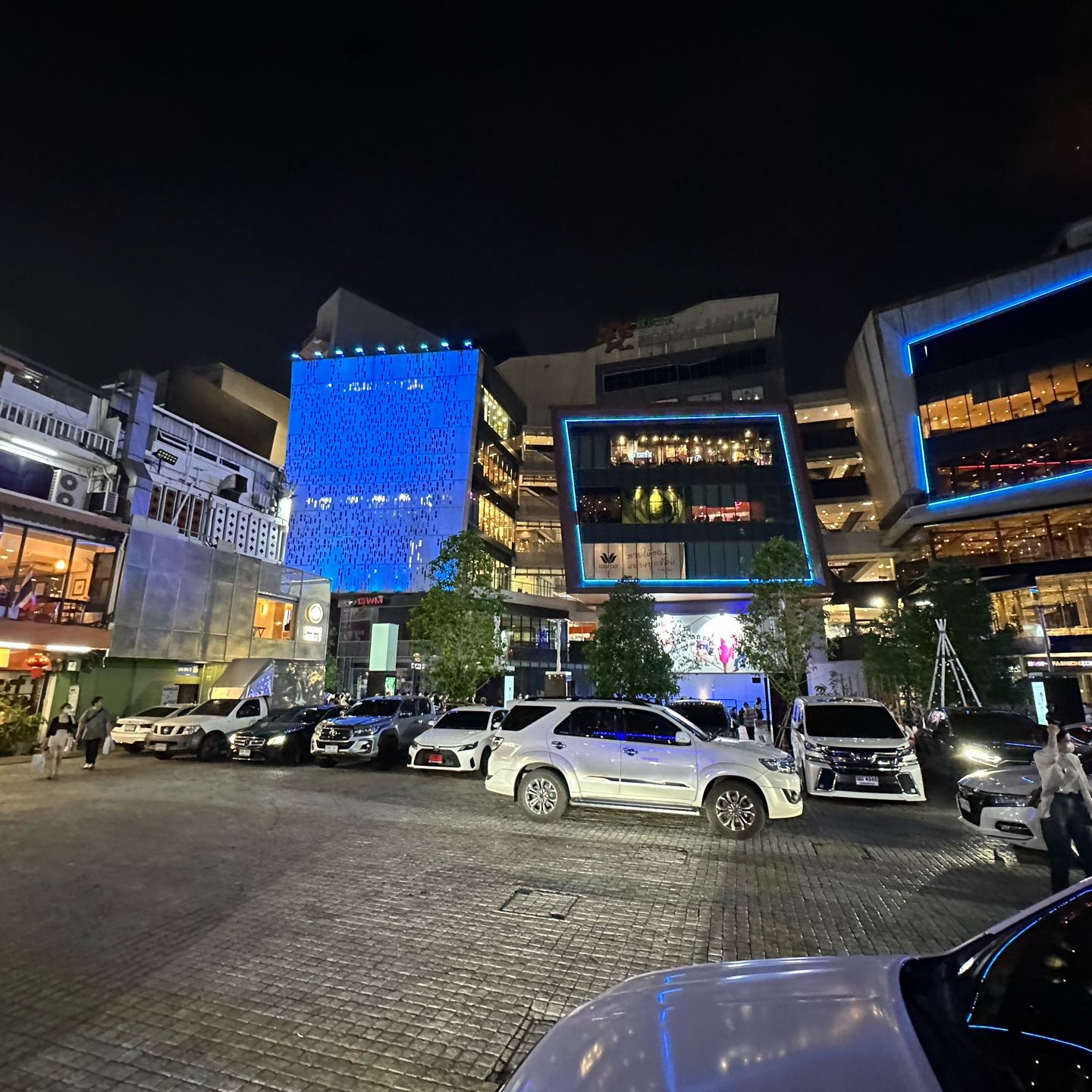 Siam square bangkok.
Music street.