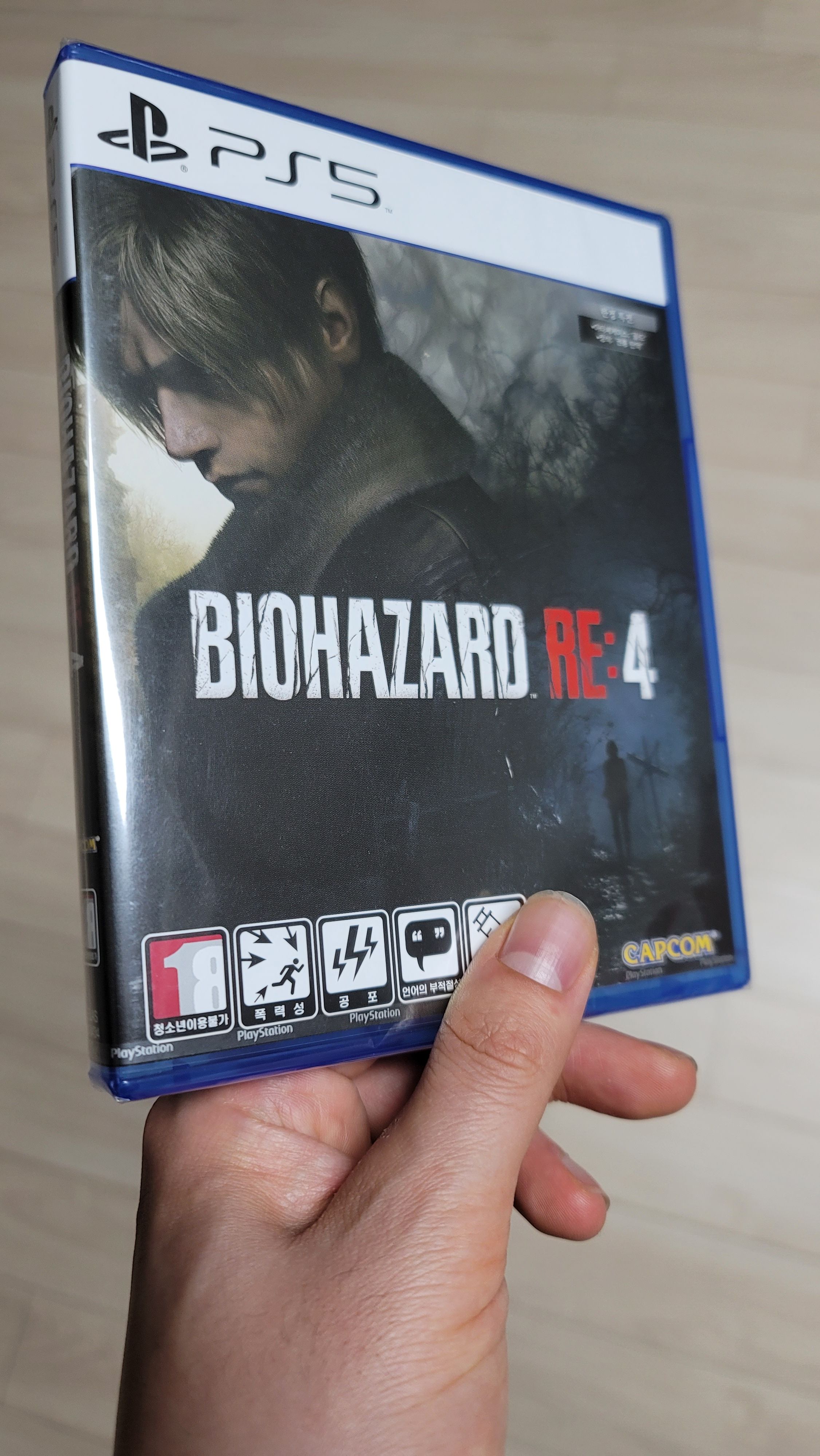 Get biohazard4 !!!