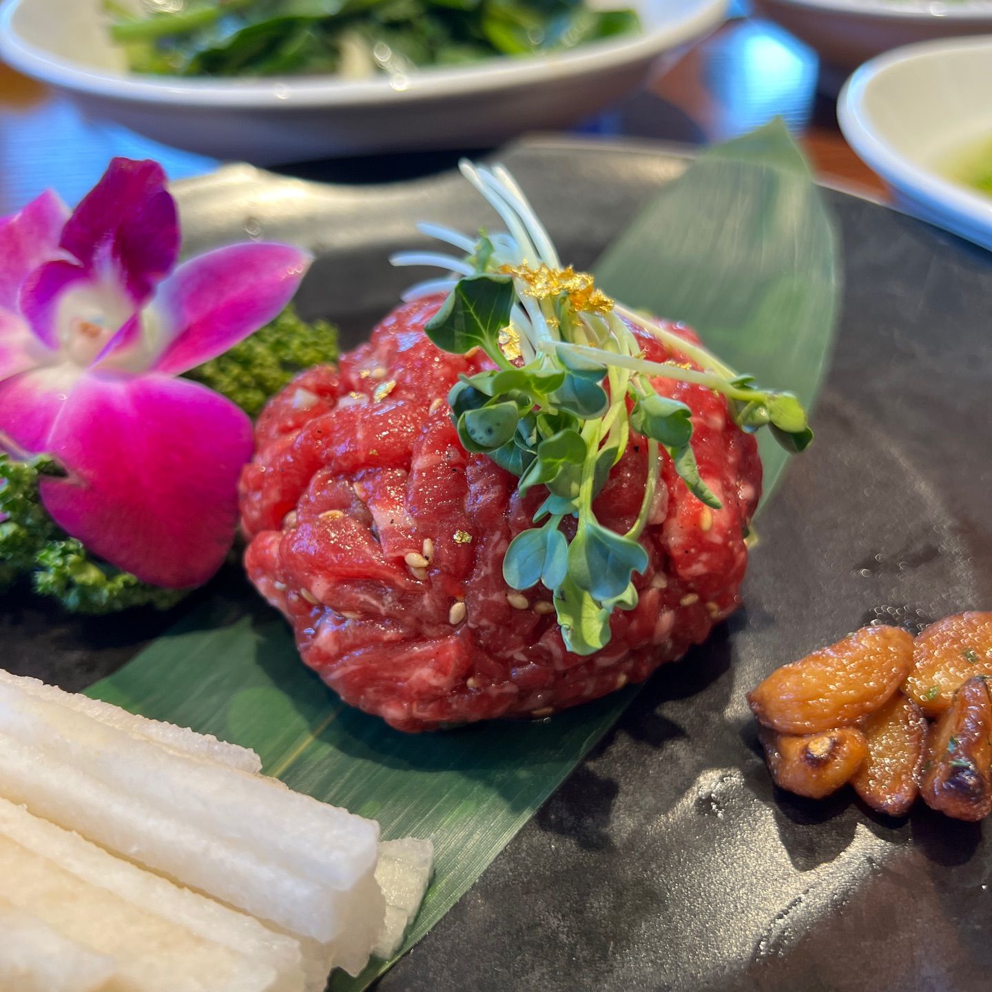 Yummy 😋
This Korean name is <YukHoe>
Korean-style raw beef