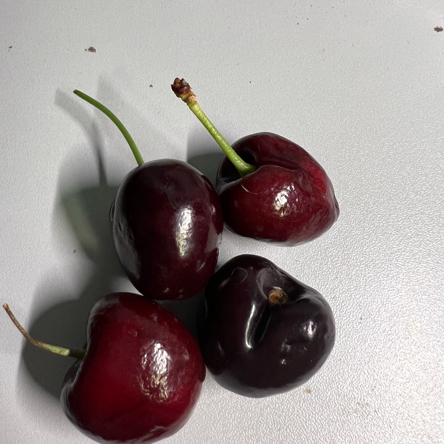 Domestic cherries are not as delicious as Chile